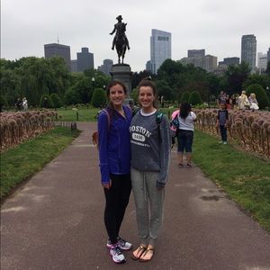 Meet your Posher, Natalie